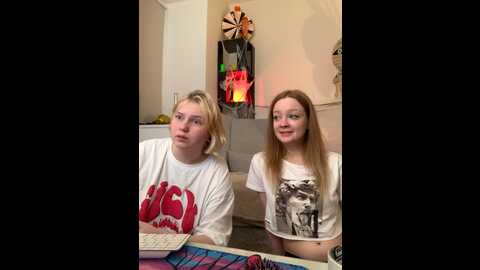 radiants_two @ stripchat on 20231028