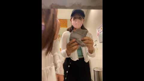 sam_18virg @ stripchat on 20231028