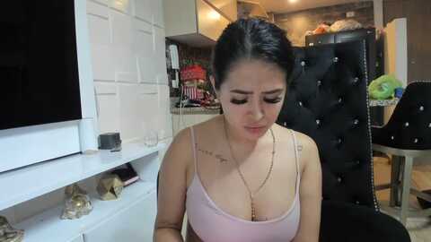 sara_fun @ stripchat on 20231028