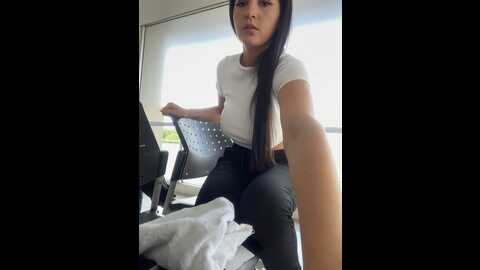 carolina_novoa @ stripchat on 20231029