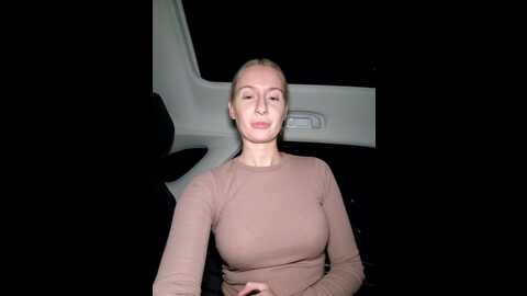 cutieemy @ stripchat on 20231029