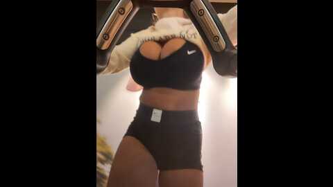 f3ckdolllucy @ stripchat on 20231029