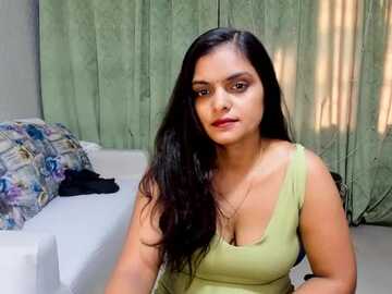 kia_tiya @ stripchat on 20231029
