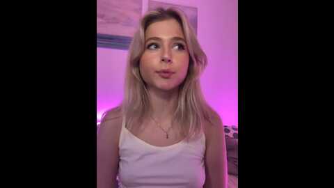 lunarase @ stripchat on 20231029