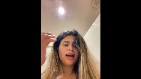 melanny10 @ stripchat on 20231029