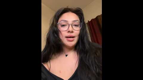 miacanela_xo @ stripchat on 20231029