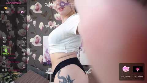 naomy_muno @ stripchat on 20231029