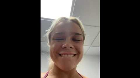 pennyprincess @ stripchat on 20231029