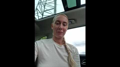 cutieemy @ stripchat on 20231030