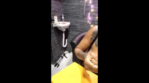 darkdea @ stripchat on 20231030