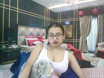 indianbootylicious69 @ stripchat on 20231030