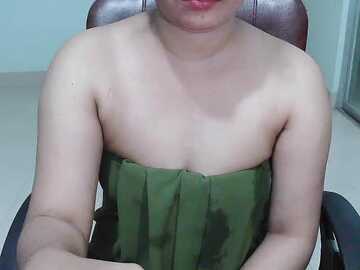 lipasharma @ stripchat on 20231030