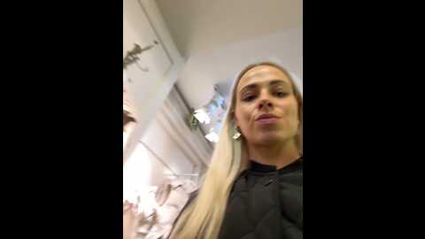 streetdoll @ stripchat on 20231030