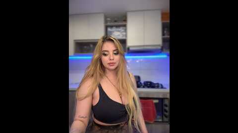 alirawrz @ stripchat on 20231031