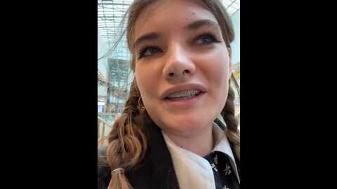 holy_tereza @ stripchat on 20231031