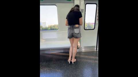 ko_mi_na @ stripchat on 20231031