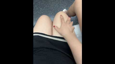 ko_mi_na @ stripchat on 20231031