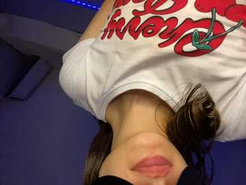 barbiemilkkk @ stripchat on 20231101