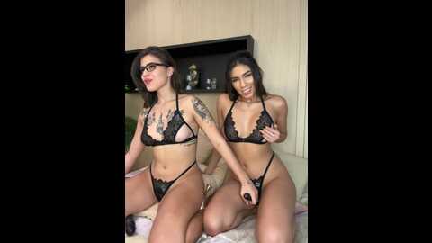 ellasanz_ @ stripchat on 20231101