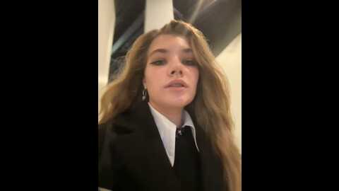 holy_tereza @ stripchat on 20231101