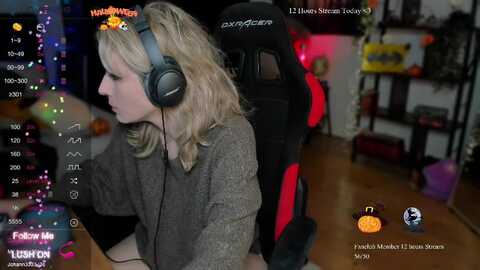 lisaonthemoon @ stripchat on 20231101