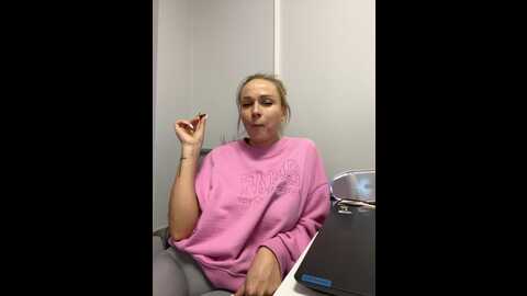 bondgirl_013 @ stripchat on 20231102