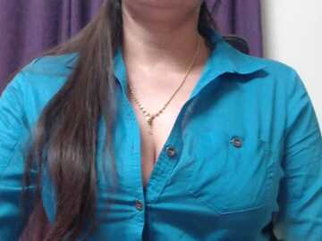 desi_maisa130 @ stripchat on 20231102