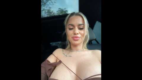 kirstievegas @ stripchat on 20231102