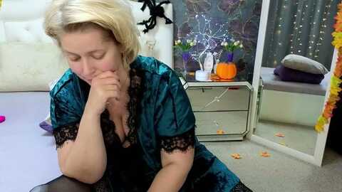 lorabigass @ stripchat on 20231102