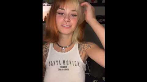 sallydinosaur @ stripchat on 20231102