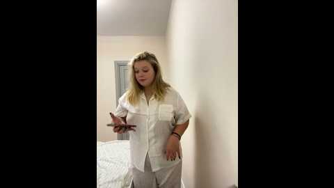 sofiaadams @ stripchat on 20231102