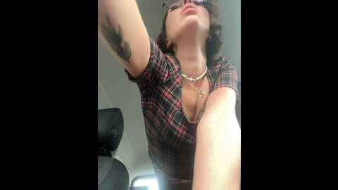 brave_teatcher @ stripchat on 20231103