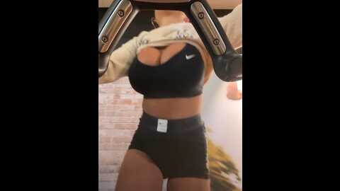 f3ckdolllucy @ stripchat on 20231103