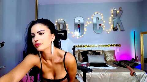 helena_karel @ stripchat on 20231103