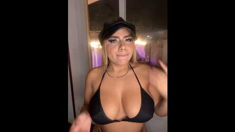 mia_whitepink @ stripchat on 20231103