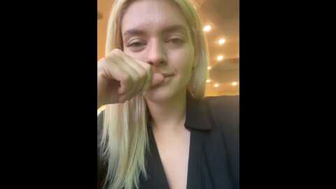queendance @ stripchat on 20231103