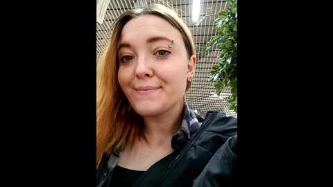 shine_diamond @ stripchat on 20231103