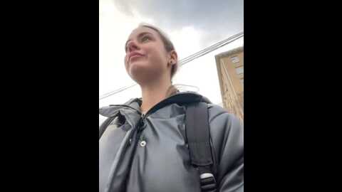 snow_ma1den @ stripchat on 20231103