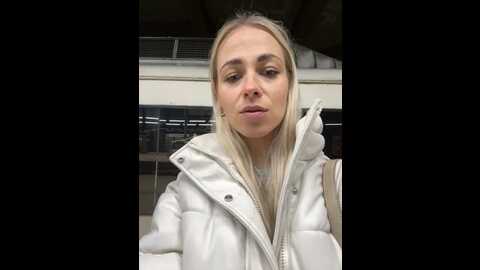 streetdoll @ stripchat on 20231103