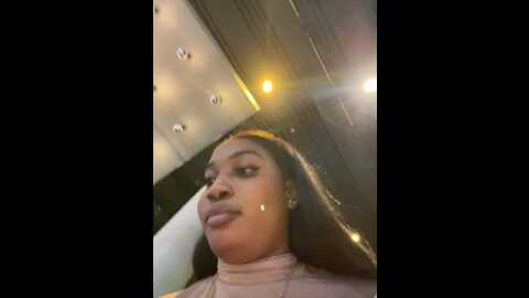 __nessa__ @ stripchat on 20231104