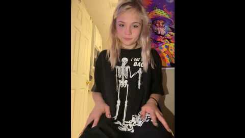 cutiepietease02 @ stripchat on 20231104