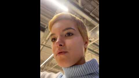 eva_corn @ stripchat on 20231104