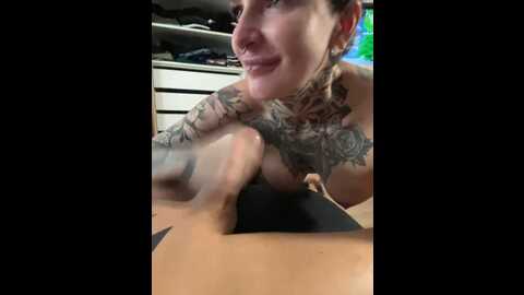 inkedbiitch @ stripchat on 20231104