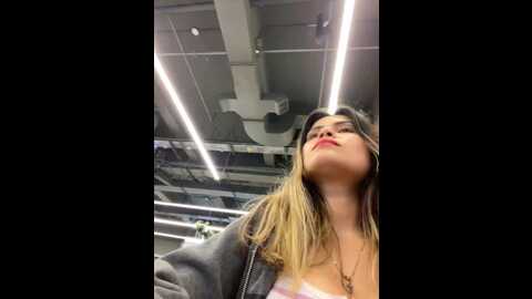 melanny10 @ stripchat on 20231104