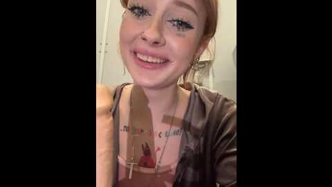 melissa_crazy @ stripchat on 20231104