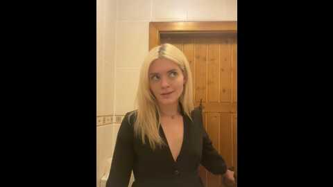 queendance @ stripchat on 20231104