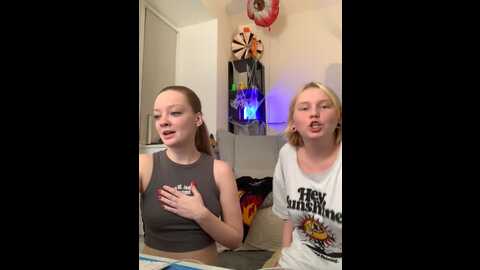 radiants_two @ stripchat on 20231104