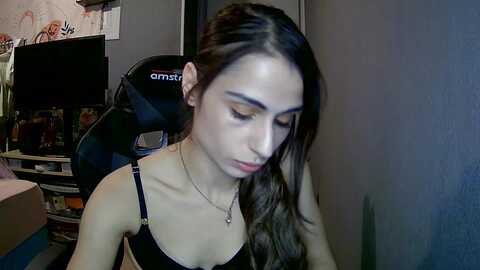 sarahqueen001 @ stripchat on 20231104