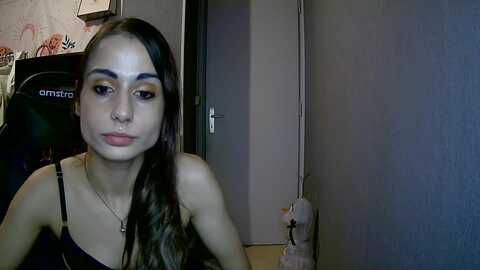 sarahqueen001 @ stripchat on 20231104