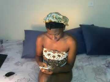 sassy_laura @ stripchat on 20231104